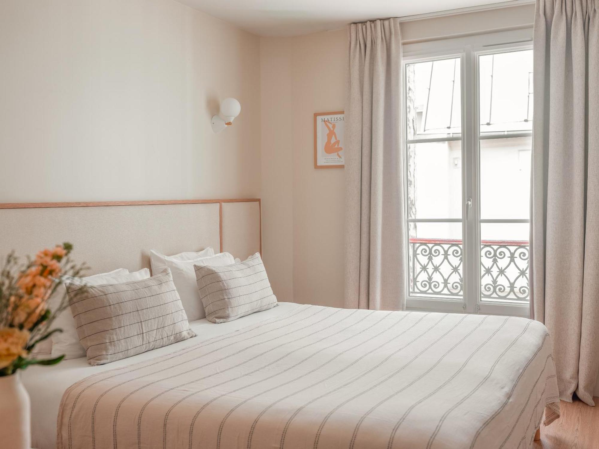 Hotel Basss Париж Экстерьер фото